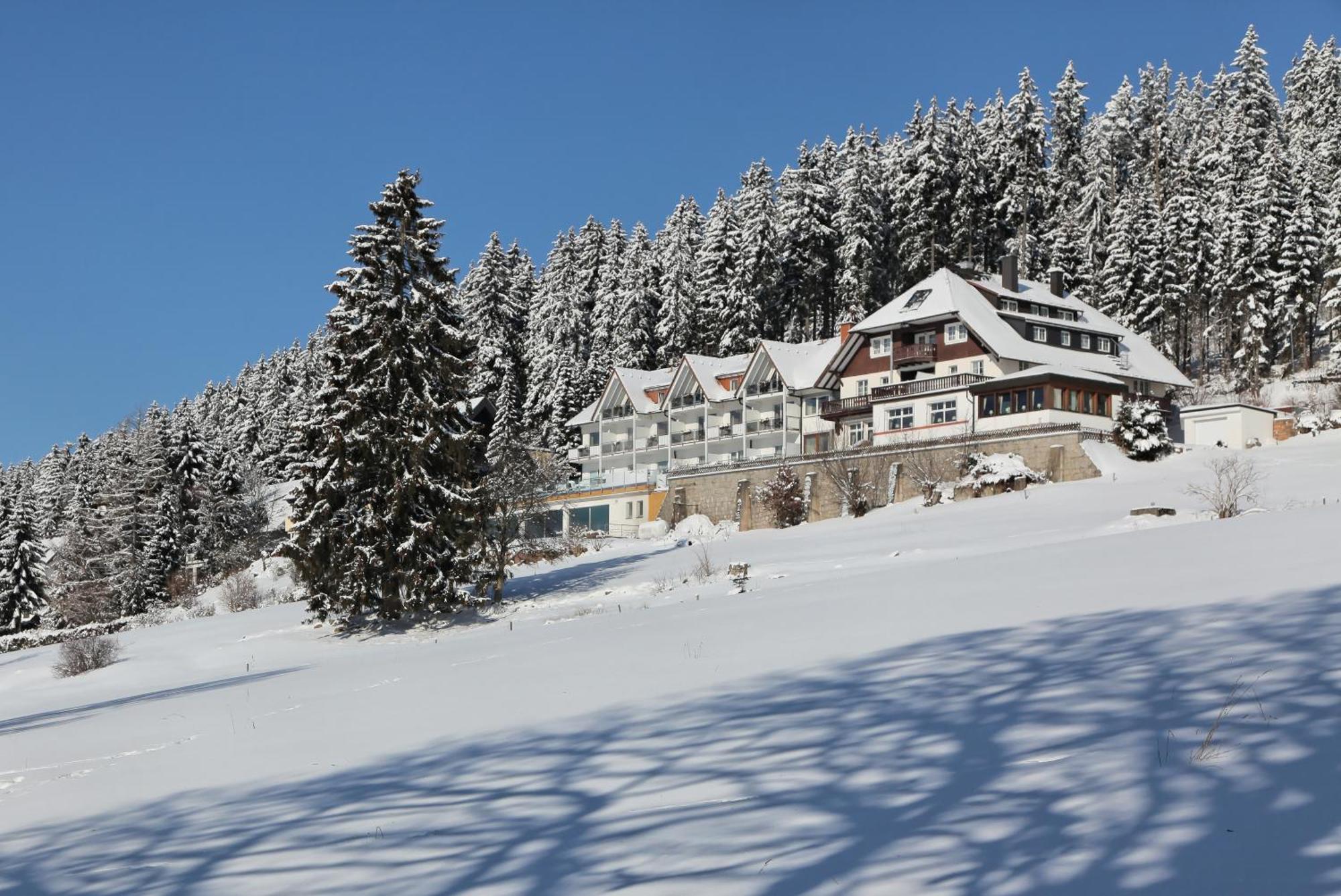 Jufa Hotel Schwarzwald Lenzkirch Dış mekan fotoğraf